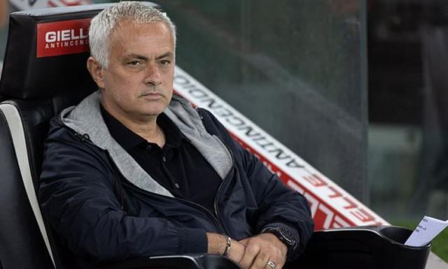 1662334197570053015.jpg 62052851-0-image-a-59_1662331920722.jpg