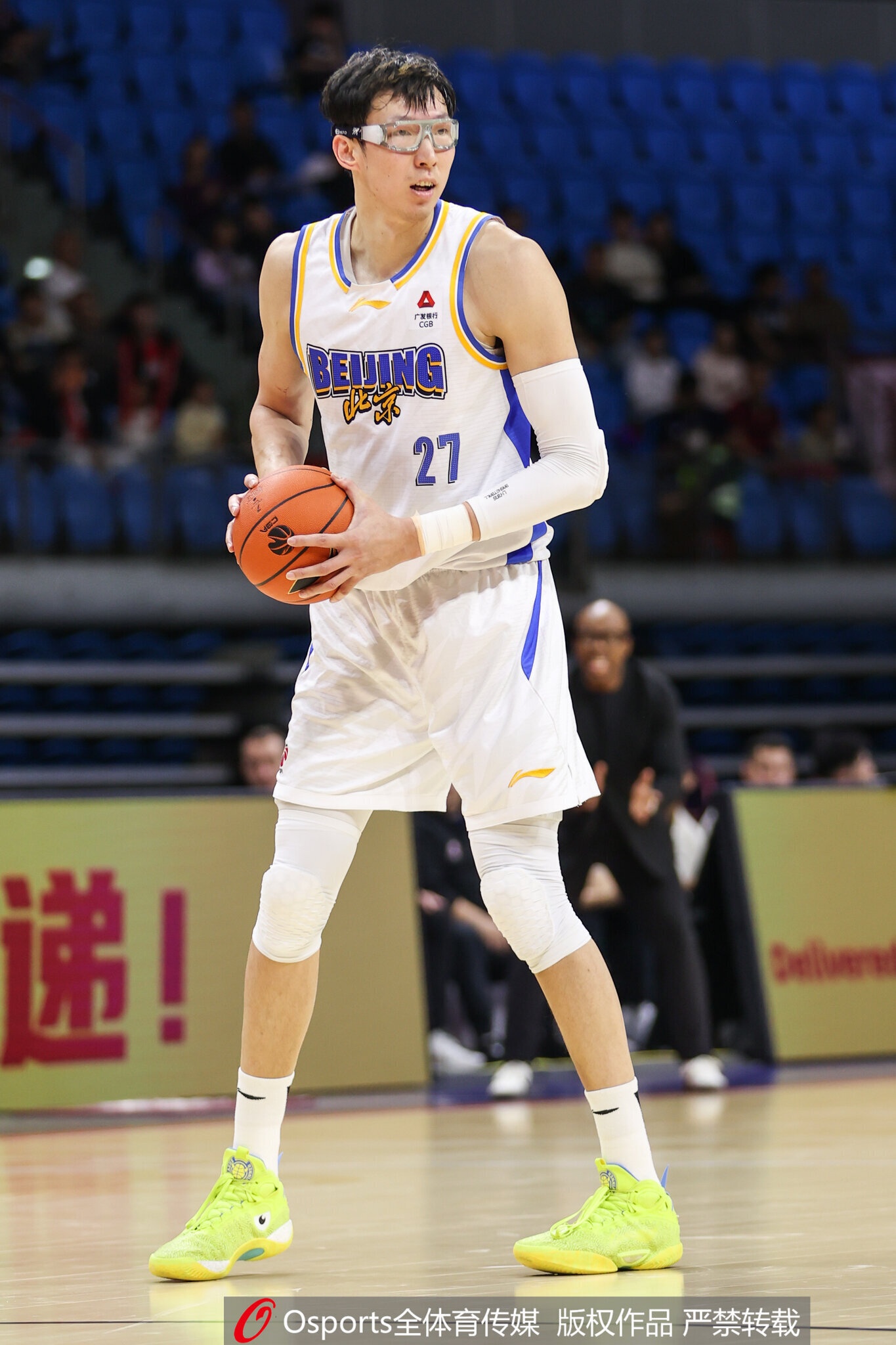 im电竞官网-周琦：我没啥优势 陈盈骏和杰曼的出球快 给我创造了很多机会